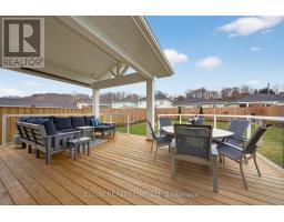 30 REGATTA WAY - 26