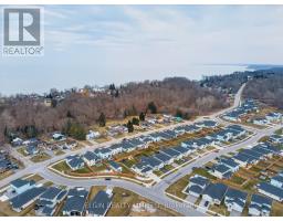 30 REGATTA WAY - 38