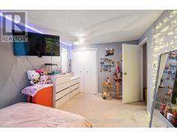 67 - 1990 WAVELL STREET - 16