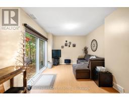 67 - 1990 WAVELL STREET - 20