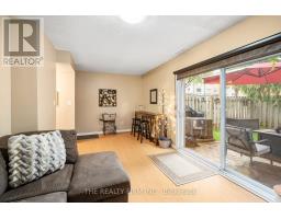 67 - 1990 WAVELL STREET - 22