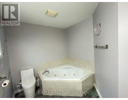 1360 ASPENRIDGE CRESCENT - 12