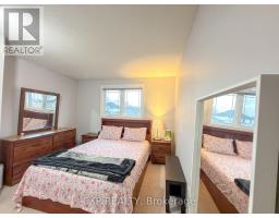 1360 ASPENRIDGE CRESCENT - 16