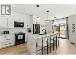 2884 DOYLE DRIVE - 12