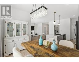 2884 DOYLE DRIVE - 18