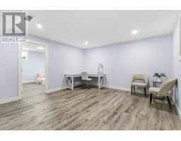 2884 DOYLE DRIVE - 36