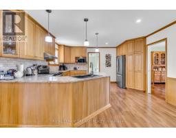 370 STATION STREET - 16