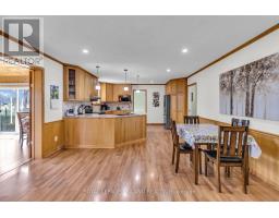 370 STATION STREET - 18