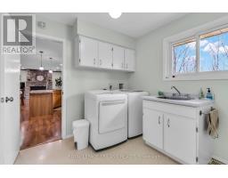 370 STATION STREET - 34