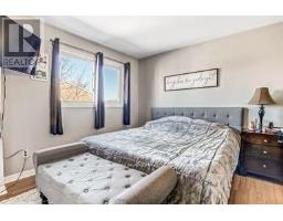 17 - 711 OSGOODE DRIVE - 13