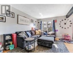 17 - 711 OSGOODE DRIVE - 4