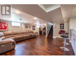 205 SYMES STREET - 14