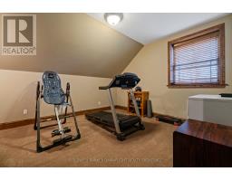 15750 FIFTEEN MILE ROAD - 32