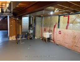 331 SIMPSON CRESCENT - 6