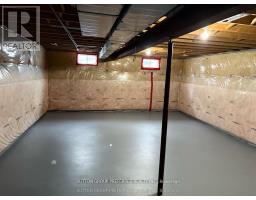 331 SIMPSON CRESCENT - 7