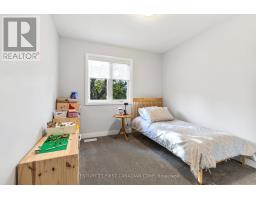 5 - 1110 MEADOWLARK RIDGE - 18