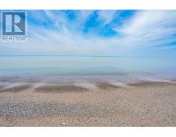 72797 RAVINE DRIVE - 47