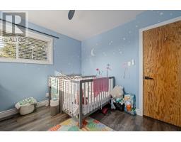 105 WELLINGTON STREET W - 17