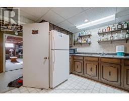 105 WELLINGTON STREET W - 24