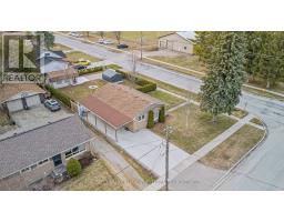 105 WELLINGTON STREET W - 40