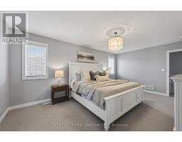 3173 SINGLETON AVENUE - 18