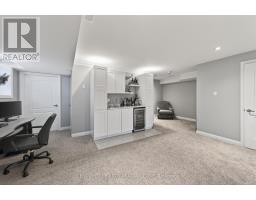 3173 SINGLETON AVENUE - 32