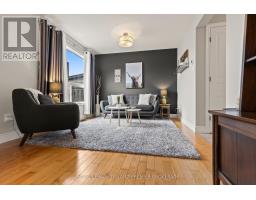 213 CRIMSON CRESCENT - 12