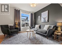 213 CRIMSON CRESCENT - 13