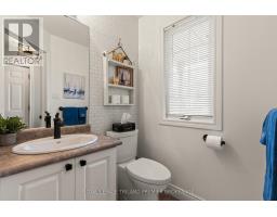 213 CRIMSON CRESCENT - 16