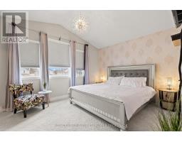 213 CRIMSON CRESCENT - 18