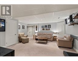 213 CRIMSON CRESCENT - 26