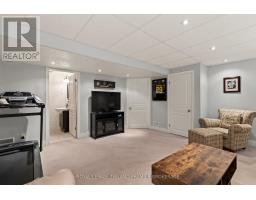 213 CRIMSON CRESCENT - 27