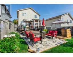 213 CRIMSON CRESCENT - 36