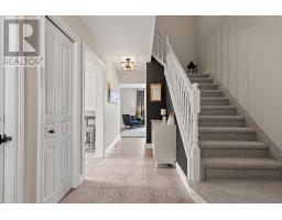 213 CRIMSON CRESCENT - 5