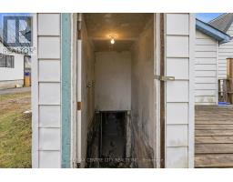 205 EMERSON AVENUE - 24