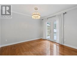 17 - 340 AMBLESIDE DRIVE - 19