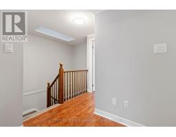 17 - 340 AMBLESIDE DRIVE - 27