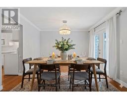 17 - 340 AMBLESIDE DRIVE - 5