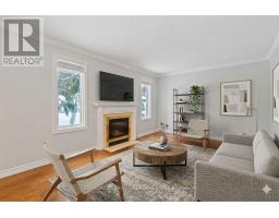 17 - 340 AMBLESIDE DRIVE - 6