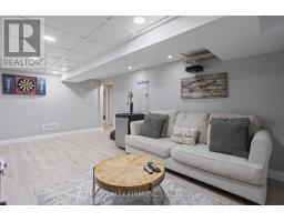 476 BLAKE STREET - 33