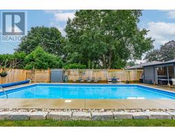 476 BLAKE STREET - 35