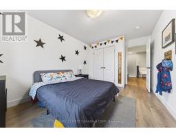 31 LINDSAY CRESCENT - 29