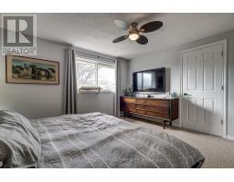 34 - 1250 JALNA BOULEVARD - 30