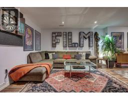 34 - 1250 JALNA BOULEVARD - 38