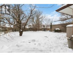 1563 DALE STREET - 11