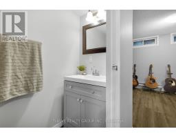 10 - 215 COMMISSIONERS ROAD W - 27