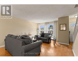 96 - 51 SHOLTO DRIVE - 10