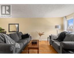 96 - 51 SHOLTO DRIVE - 9