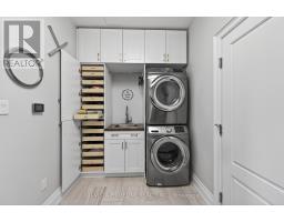 2217 DAUNCEY CRESCENT N - 25