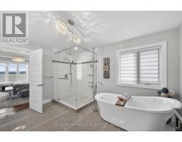 2217 DAUNCEY CRESCENT N - 29